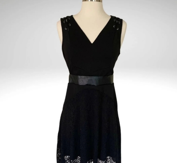 Black Lace Sleeveless Goth/Emo Dress - Picture 2 of 12